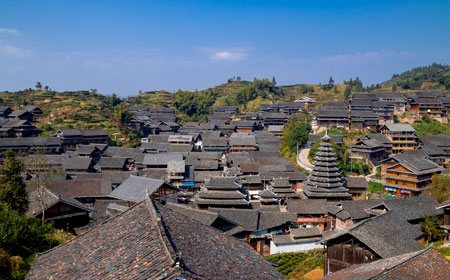 广西柳州旅游全攻略 | 必玩景点+螺蛳粉打卡+避坑指南（2025最新版