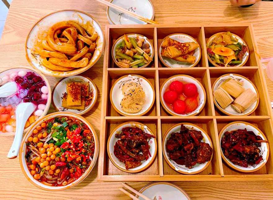 成都美食.jpg