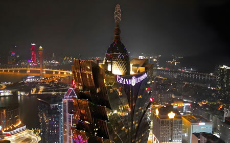澳门夜生活地图线路：从酒吧到夜市，越夜越