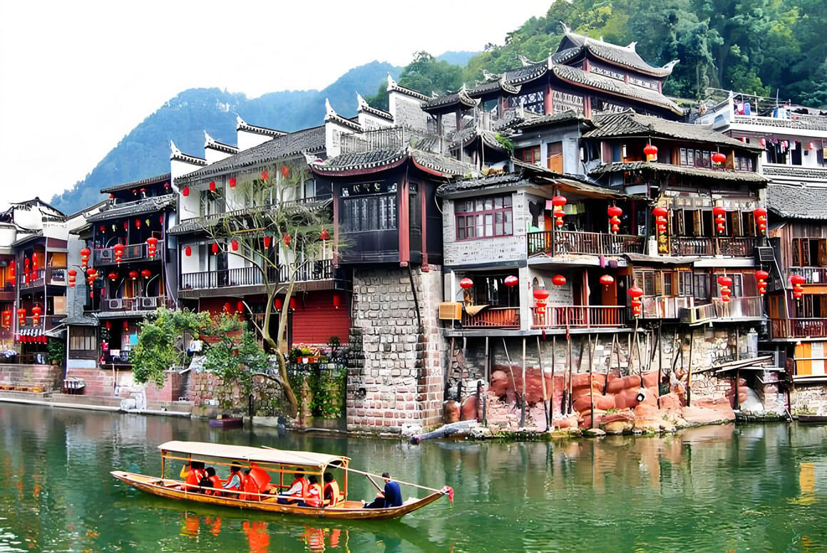 凤凰古城.jpg