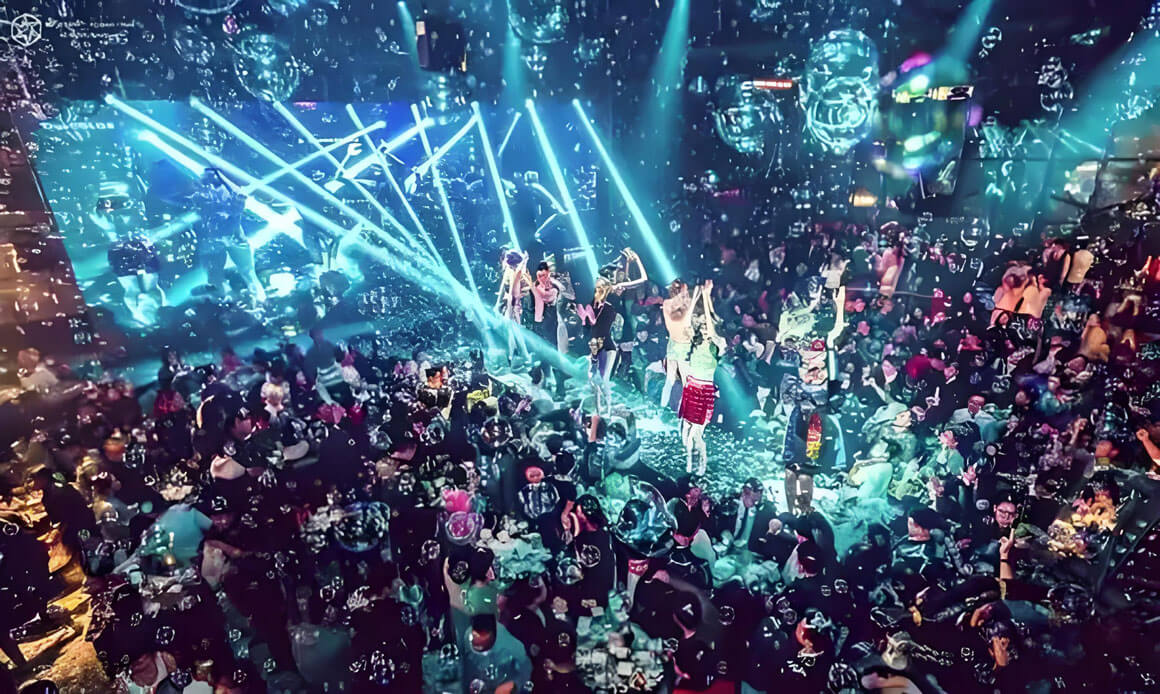 广州夜生活2.jpg