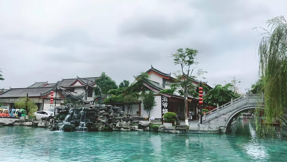 广西田州古城-(1).jpg