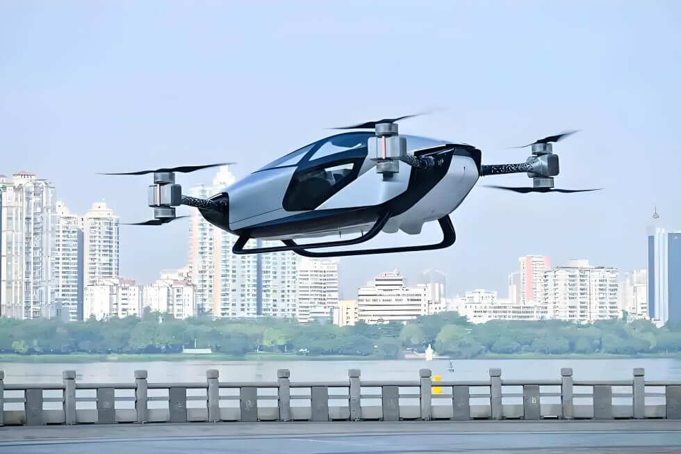 低空旅游政策松绑，普通人如何实现 “空中看山河”？